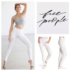 **FREE PEOPLE KYOTO LEGGINGS**